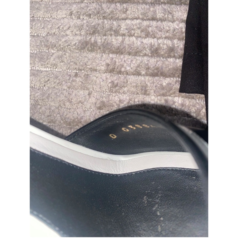 CHANEL Elegant Black and White Heels Sz 37.5 - Picture 8 of 10